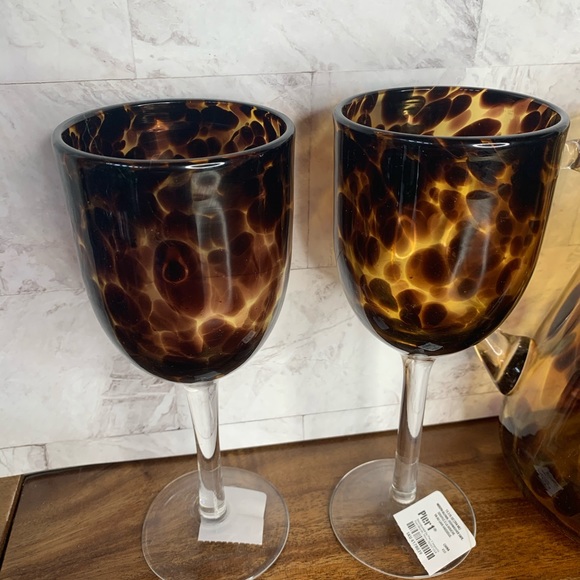 New! Pier One Leopard Glass Pitcher & 2 Wine Glass - Picture 2 of 3